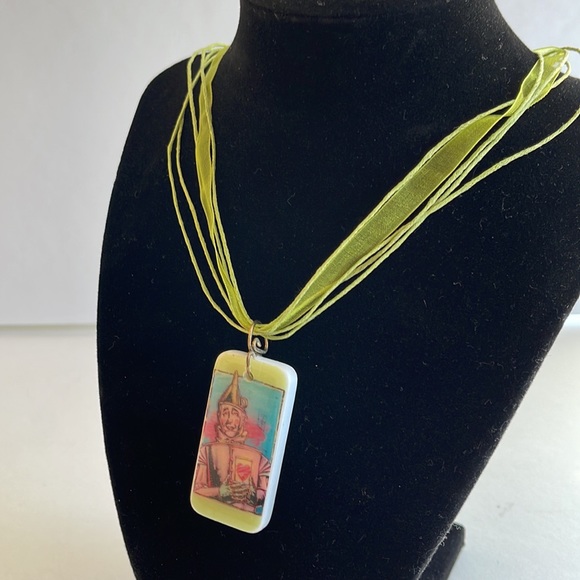 Wizard of Oz Tin Man Necklace - Picture 2 of 8